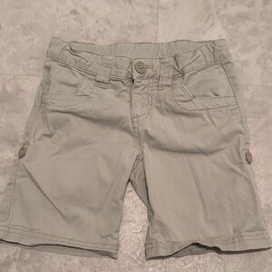 Khaki shorts